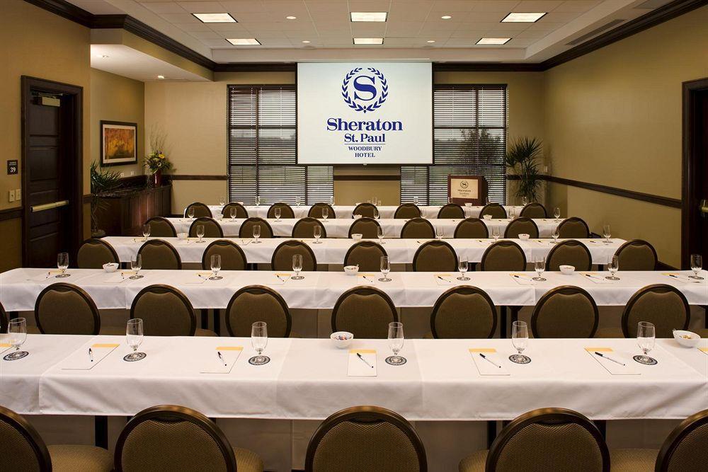 Sheraton St Paul Woodbury Hotel Konforlar fotoğraf