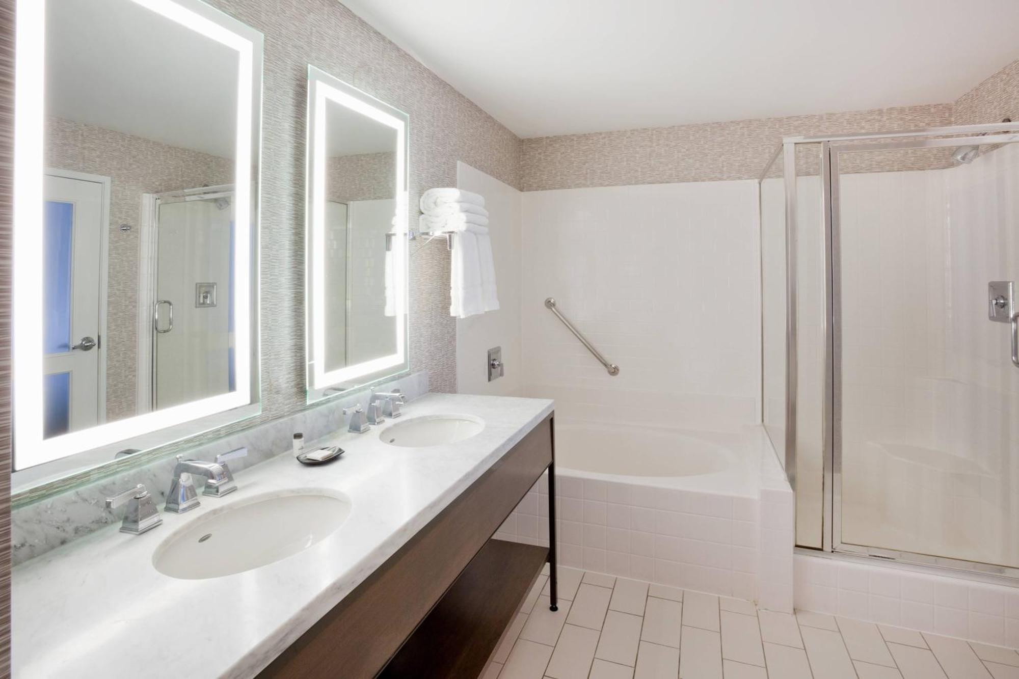 Sheraton St Paul Woodbury Hotel Dış mekan fotoğraf